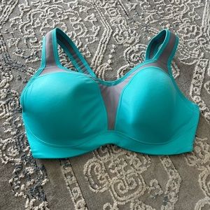 Cute sports bra New